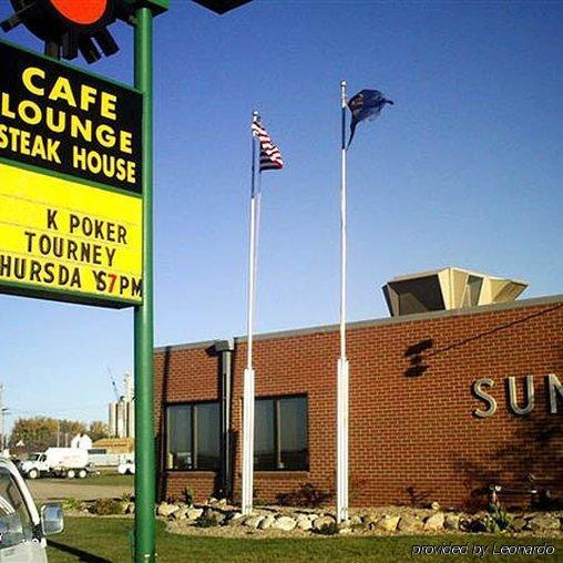 Sunlac Inn Lakota ภายนอก รูปภาพ